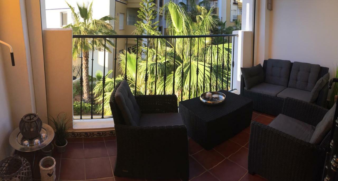 Martina Apartment Torrevieja Exterior photo