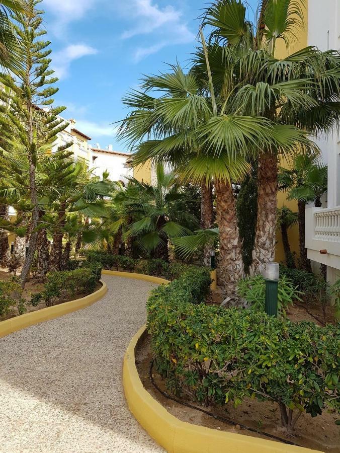 Martina Apartment Torrevieja Exterior photo